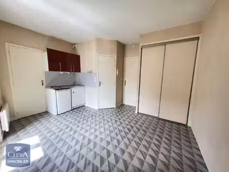 location appartement 2 pièces 29m² clermont ferrand 63000
