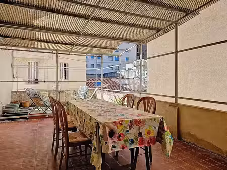 vente commerce 5 pièces 141 m² marseille 5 (13005)