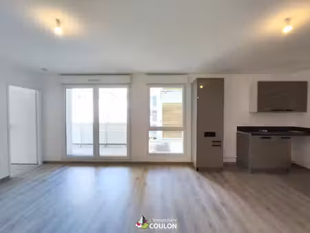 location appartement 3 pièces 61m²
