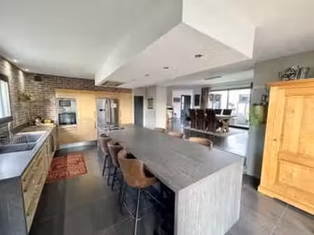 vente maison à ranville (14860) : à vendre / 232m² ranville