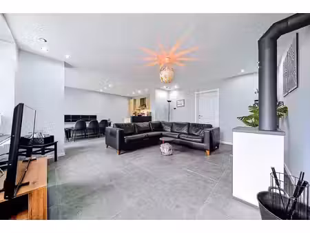 maison à vendre à rue de l'église 4 ferrières (vbe71225)