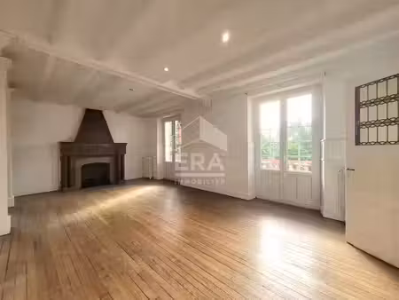location appartement 4 pièces 132m2 pau 64000 - 1400 € - surface privée