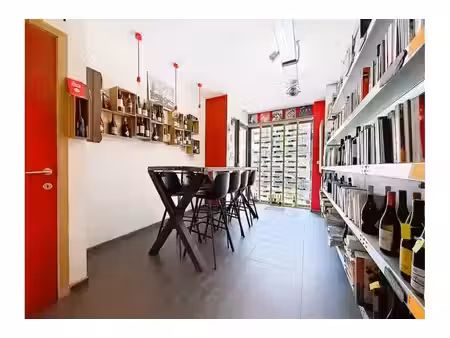surface commerciale à vendre de 85 m² à mouscron (vbe71529)