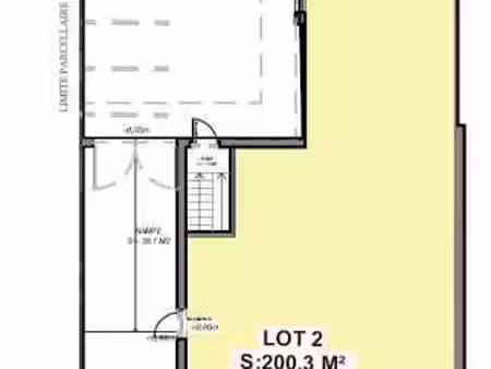 location commerce 200m² à 306m²
