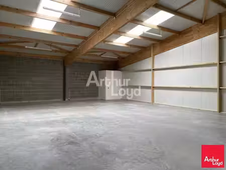 location local d’activités saint leger des bois 49170 181m²