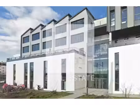 location local d’activités 408m²