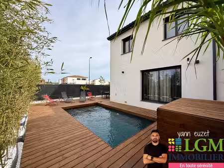 l’évidence – maison récente avec piscine à vauvert