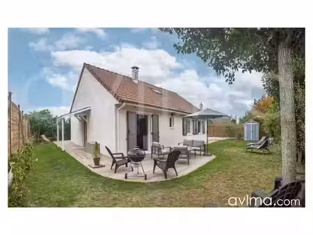 feucherolles maison familiale lumineuse avec duplex indépe