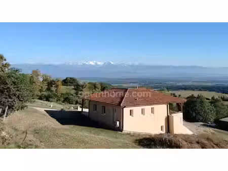 maison contemporaine avec vue panoramique imprenable