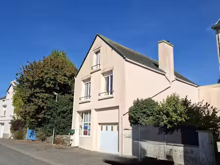 maison de village à spezet (29540)