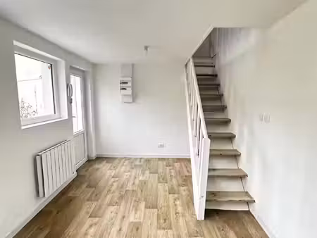 location studio 2 pièces 30 m2 à lamorlaye