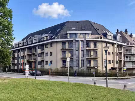 appartement te koop in sint-lambrechts-woluwe met 2 slaapkamers