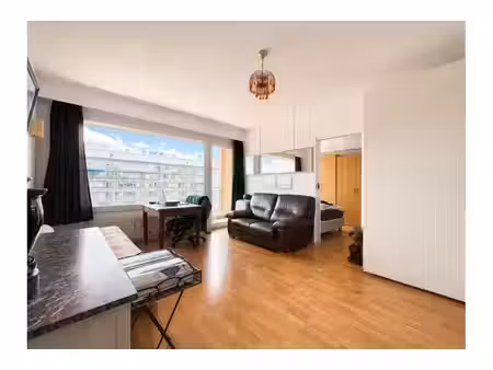 appartement à vendre à drève du château 77 ganshoren (vbe71277)