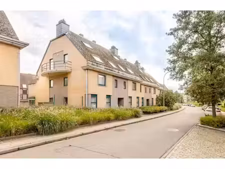 prachtig duplex-appartement met 2 slaapkamers
