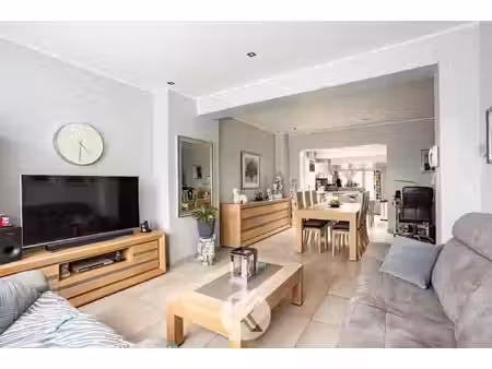 charmante  instapklare woning met garage
