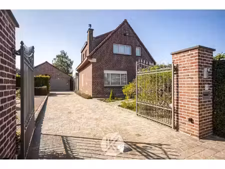 tijdloze villa op een riant perceel