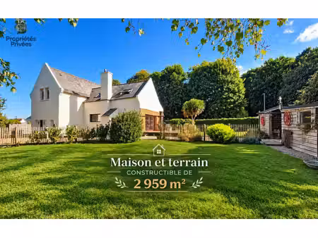 maison de caractère rénovée avec terrain constructible de 2 959 m² et vue dégagée