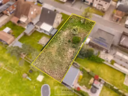 knappe bouwkavel voor open bebouwing van 5a 42ca op een groene rustige locatie in lommel k
