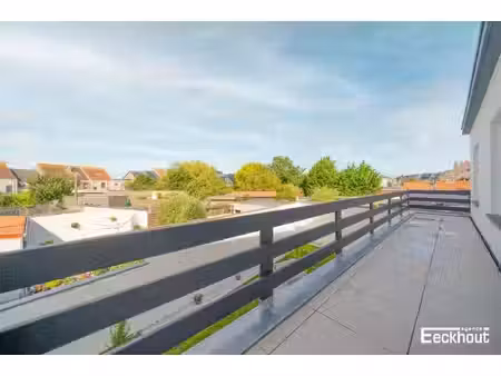 mooi gerenoveerd appartement met 3 slaapkamers en terrassen!