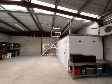 location local d’activités bruges 33520 440m²