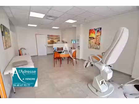 vente local d'activité 4 pièces  77.00m²  perpignan