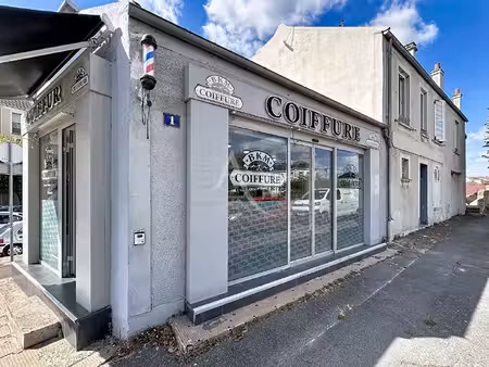 vente immeuble  135.00m²  melun