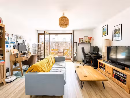 vente appartement 3 pièces  69.00m²  ivry