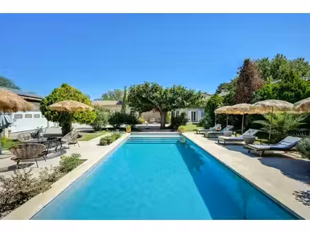 vente mas la barben 6 pièces 200 m²