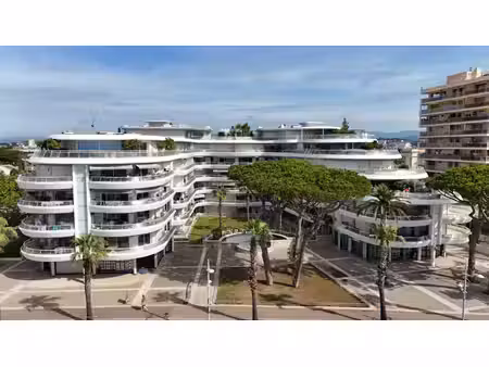 frejus plage t2 grande terrasse vue mer double garage