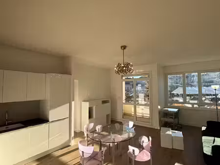 appartement t2 place de la république