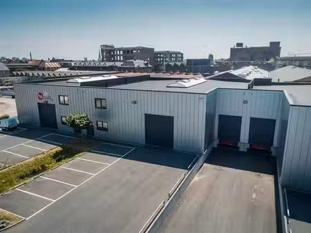 location entrepôt tourcoing 59200 330m²
