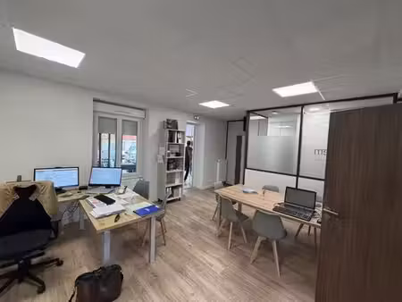 bureau de prestige de 272 m2 en vente - monistrol-sur-loire  france