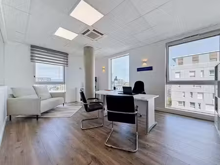 local professionnel à vendre annemasse 4 pièce(s) 68m2 279 000€