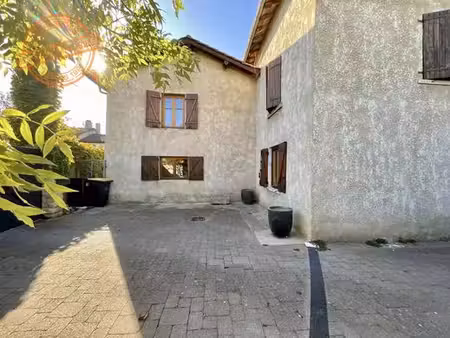 prestigieuse maison en vente fareins  france
