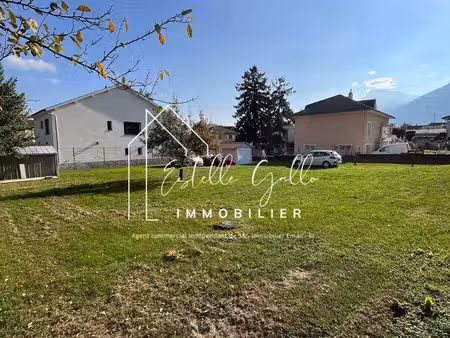 terrain à bâtir de 648 m² secteur des moutonnées