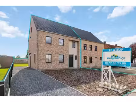 huis te koop in laakdal met 4 slaapkamers