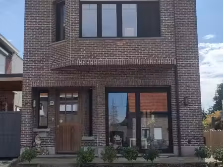 huis te koop in nijlen met 3 slaapkamers