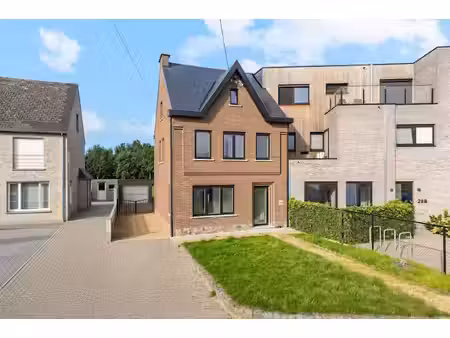 huis te koop in wichelen met 3 slaapkamers
