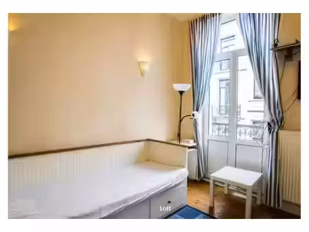 appartement à louer à rue du gouvernement provisoire bruxelles (vbe71585)