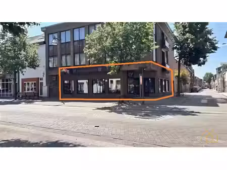 ruim glv app met 4slk  terras en carport