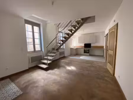 location appartement 3 pièces 63m² montauban 82000