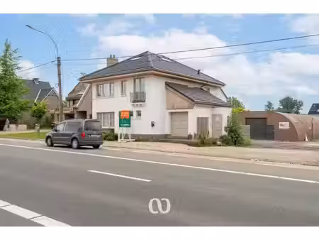 huis te koop in zwalm met 4 slaapkamers
