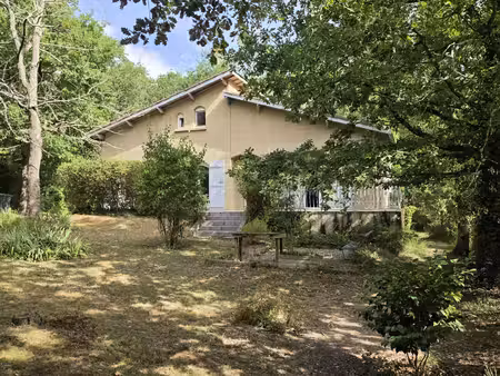 maison de 124 m² - la salvetat-saint-gilles