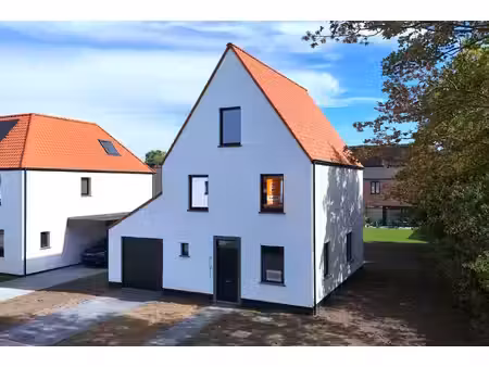 huis te koop in astene met 4 slaapkamers