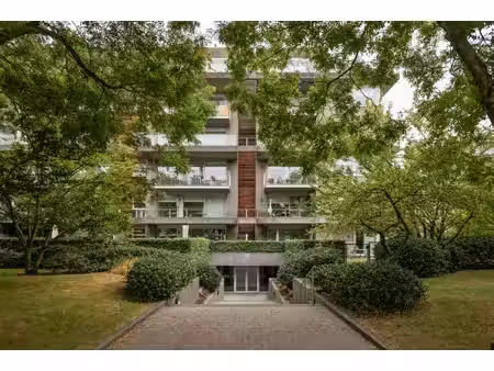 appartement te koop in berchem met 3 slaapkamers