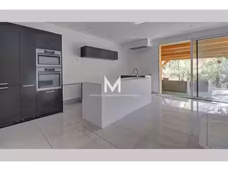 villa de luxe de 3 chambres en vente fréjus  provence-alpes-côte d'azur