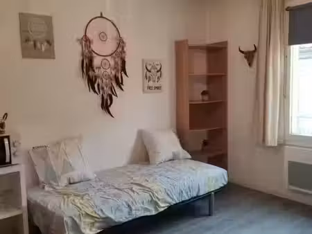 location appartement 1 pièce 21 m² à nîmes (30000)