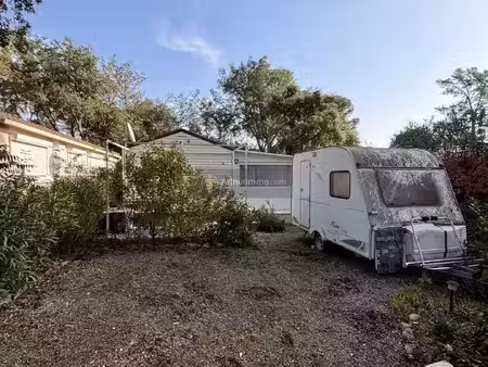vente terrain 200 m2 à fréjus