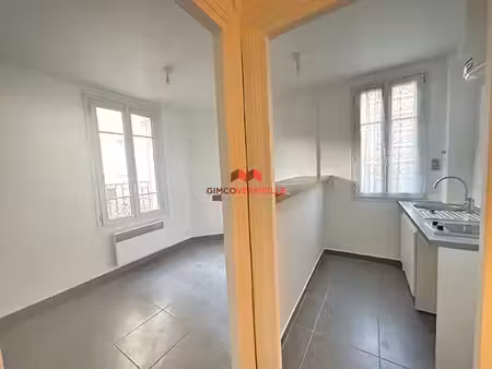 location appartement 2 pièces 23m²