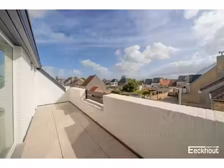 appartement te koop in bredene met 3 slaapkamers